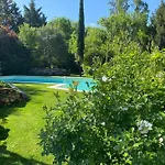 فندق مبيت وإفطار Clos Labellie - Et D'hotes A Saint-emilion Lugaignac