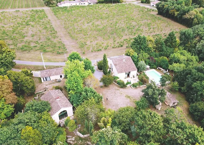 Clos Labellie - Et D'hôtes à Saint-emilion Alojamento de Acomodação e Pequeno-almoço 4*